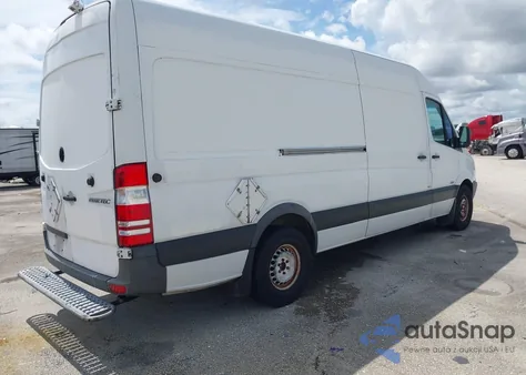 2012 Mercedes-Benz Sprinter 2500 High Roof z USA, uszkodzony, nr VIN WD3PE8CB8C5694711